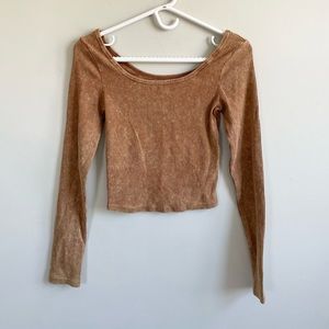 WILD FABLE TAN CREAM BLEACHED LOOK RIBBED KNIT LONG SLEEVE CROP TOP SHORT